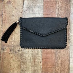 Moda Luxe Clutch